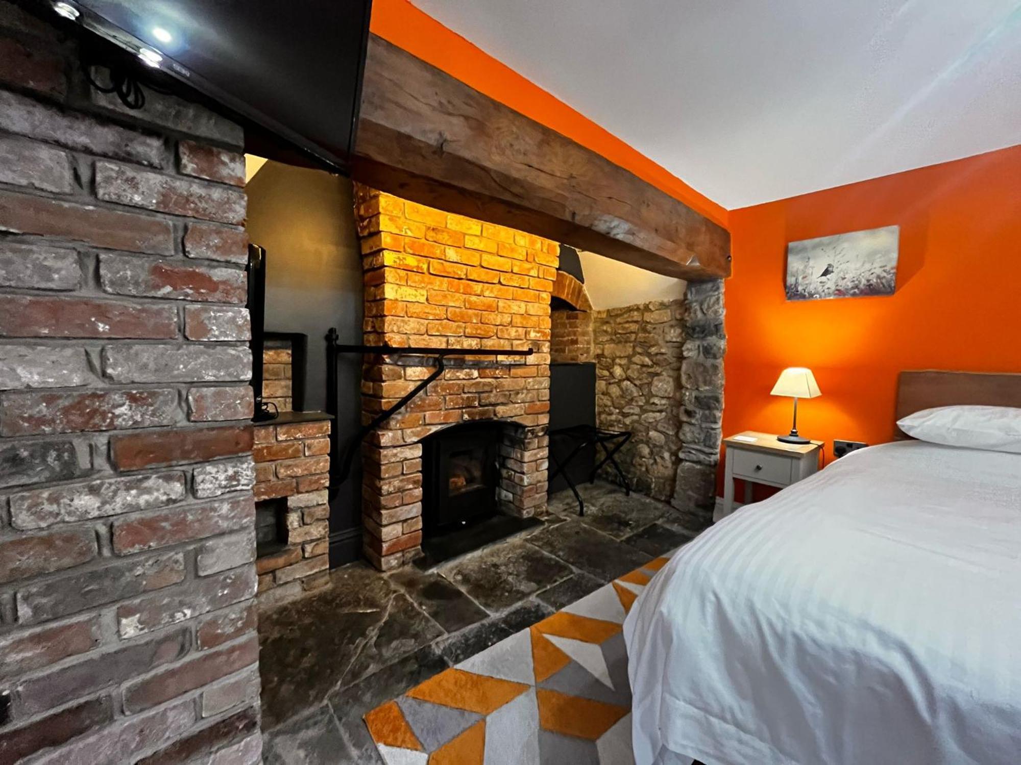 Old Manor House Bed and Breakfast Axbridge Buitenkant foto