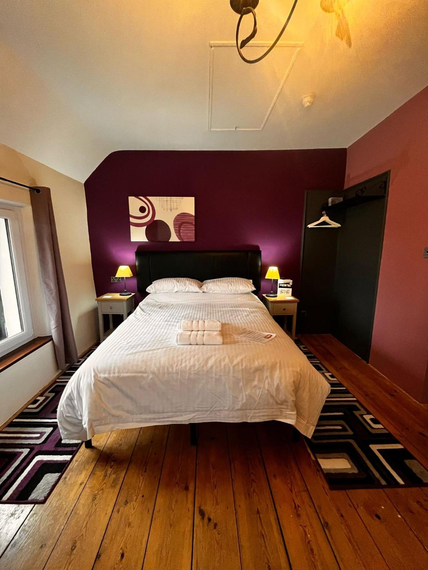 Old Manor House Bed and Breakfast Axbridge Buitenkant foto
