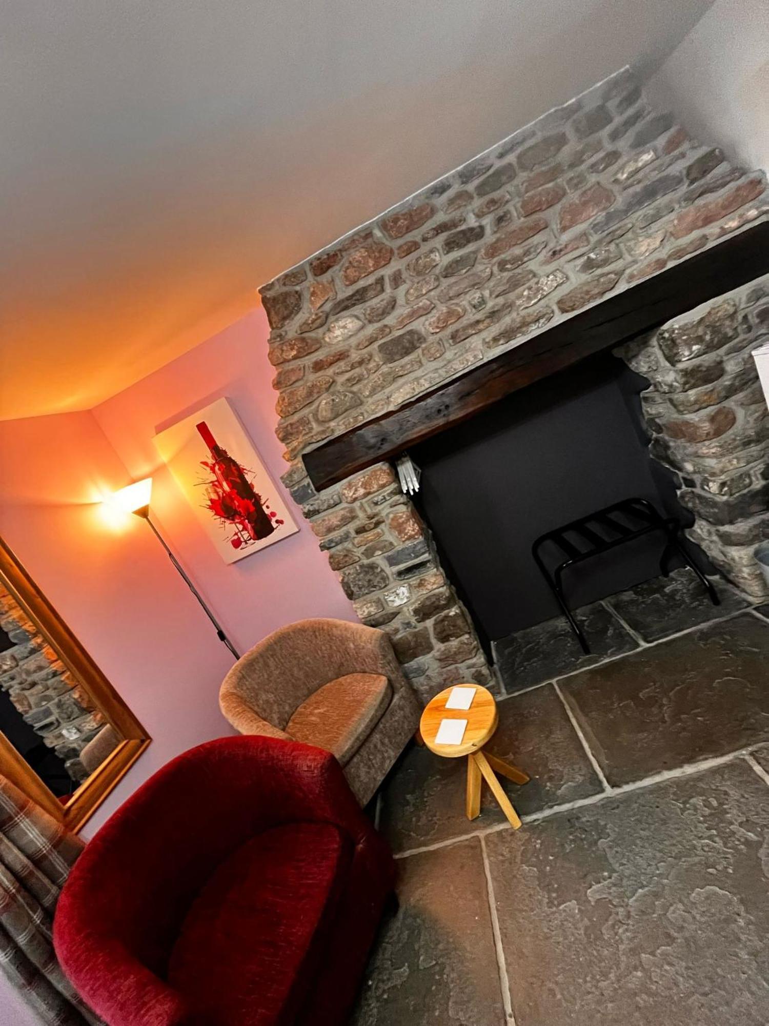 Old Manor House Bed and Breakfast Axbridge Buitenkant foto