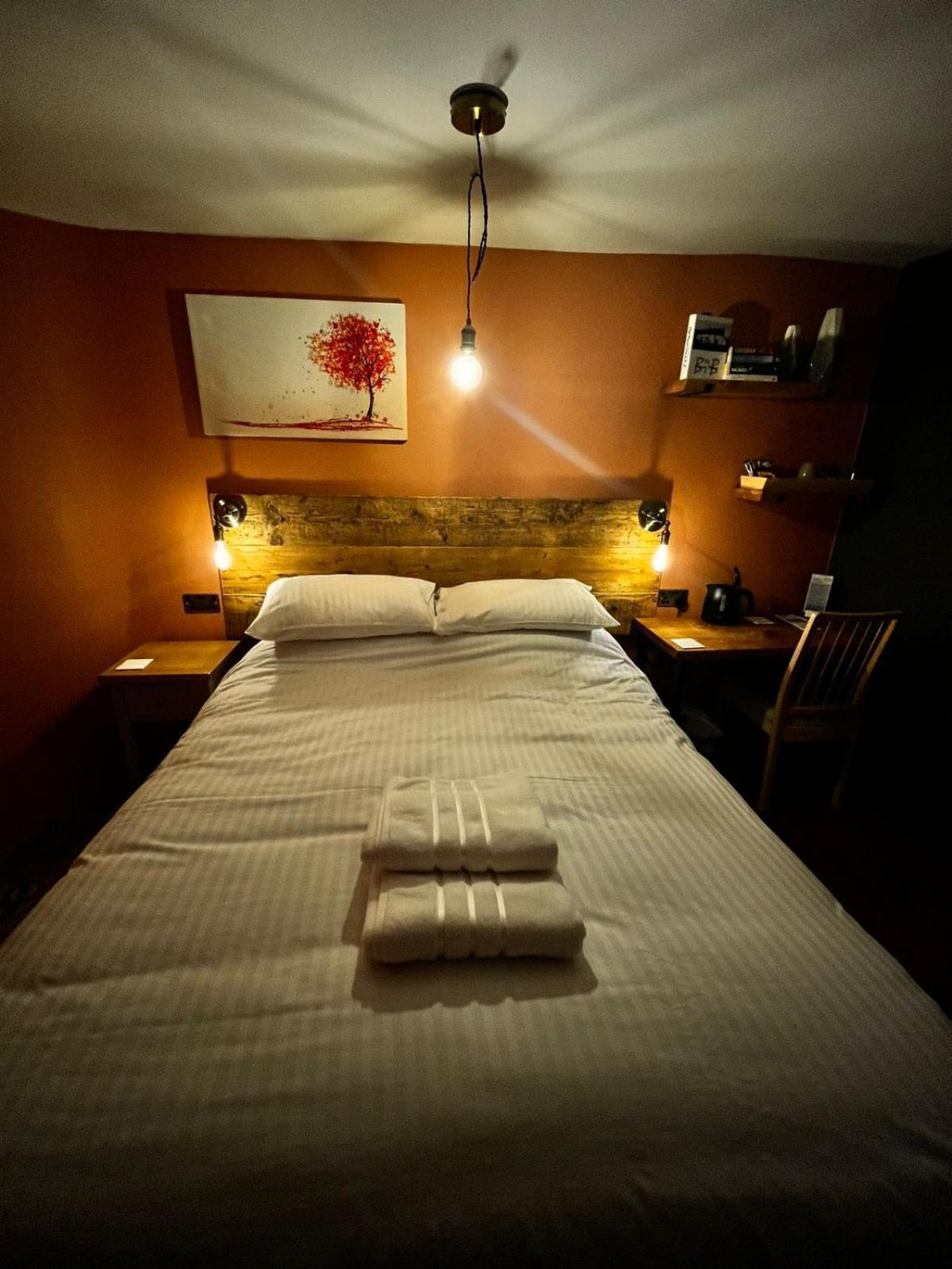 Old Manor House Bed and Breakfast Axbridge Buitenkant foto